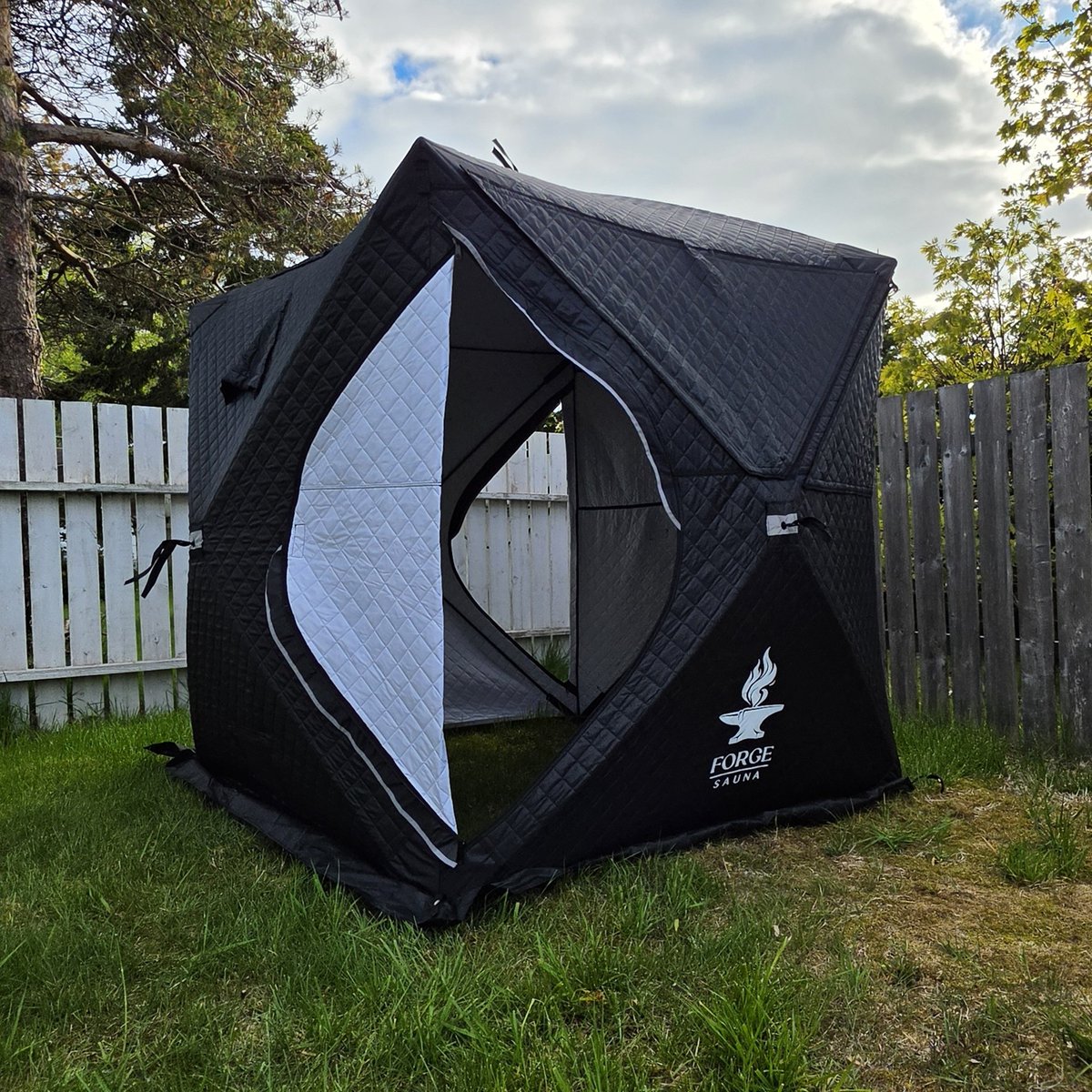 Sauna tent rental setup